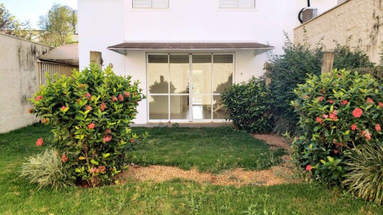 Casa em Condomínio à venda no Jardim Botânico: Quintal