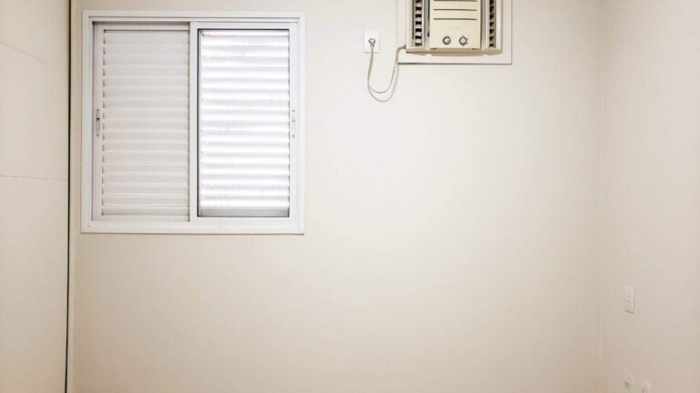 Casa em Condomínio para aluguel no Jardim Botânico: Quarto 1