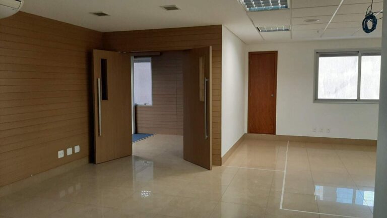 Sala Comercial para aluguel no Jardim Santa Ângela: