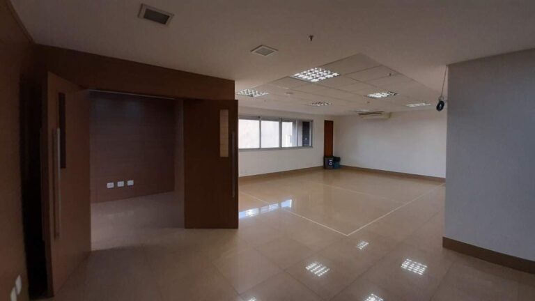 Sala Comercial para aluguel no Jardim Santa Ângela: