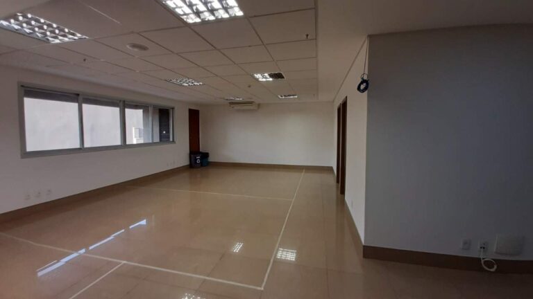 Sala Comercial para aluguel no Jardim Santa Ângela: