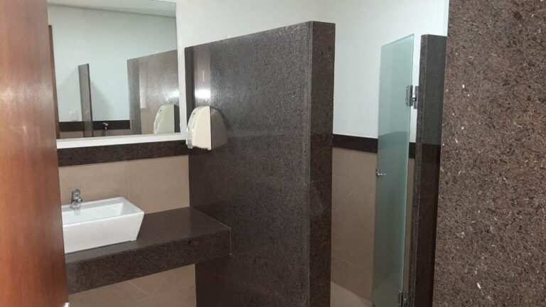 Sala Comercial para aluguel no Jardim Santa Ângela: