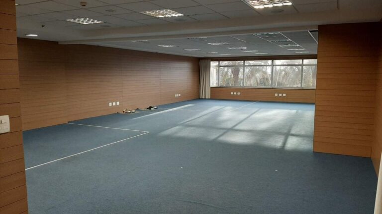 Sala Comercial para aluguel no Jardim Santa Ângela: