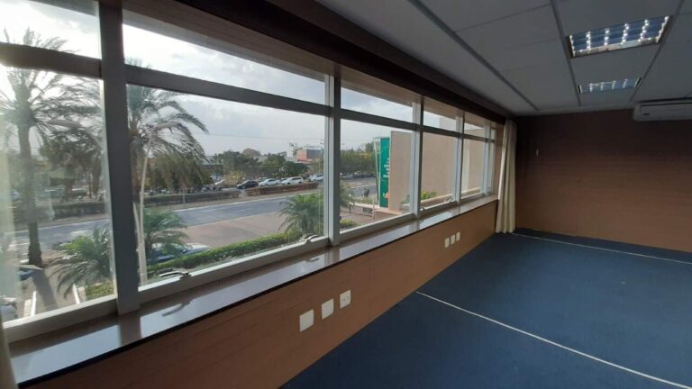 Sala Comercial para aluguel no Jardim Santa Ângela: