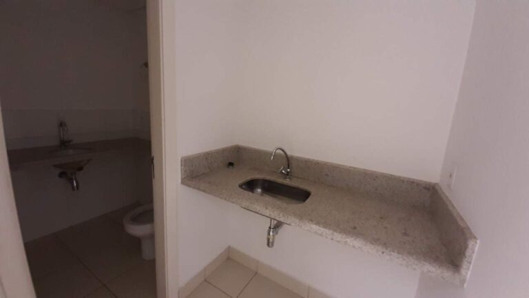 Sala Comercial para aluguel no Jardim Santa Ângela: