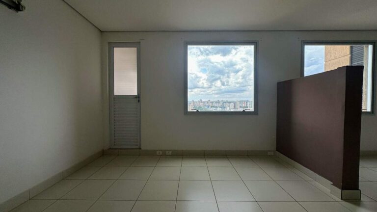 Sala Comercial à venda no Jardim Santa Ângela:
