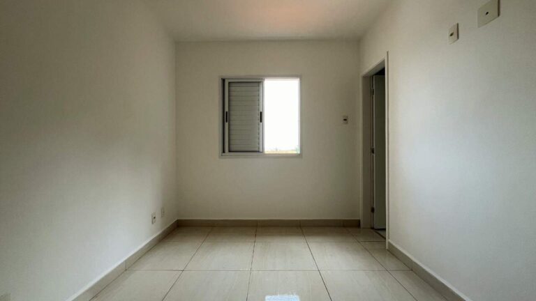 Casa em Condomínio à venda no Vila do Golfe: Suite