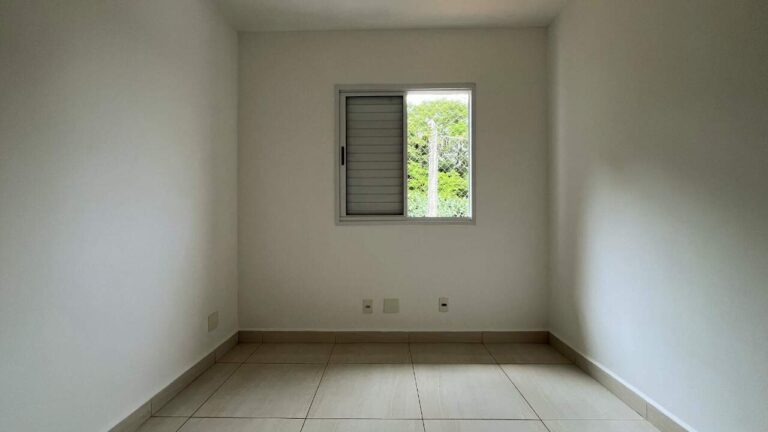 Casa em Condomínio à venda no Vila do Golfe: Dormitorio 2