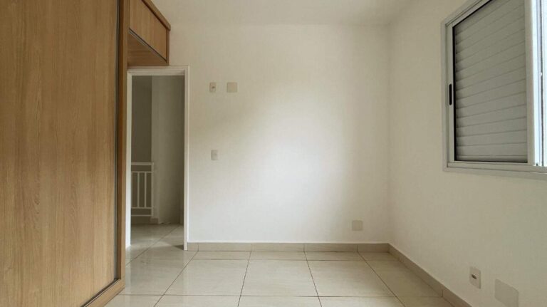 Casa em Condomínio à venda no Vila do Golfe: Dormitorio 2