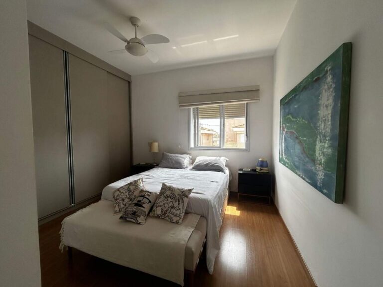 Casa em Condomínio à venda no Vila do Golfe: