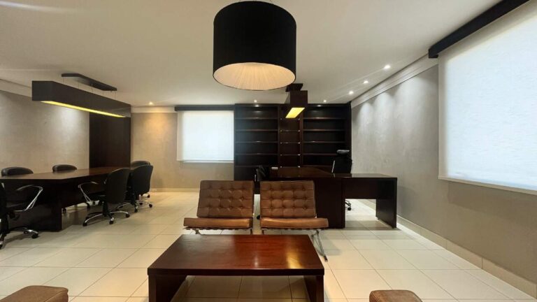 Sala Comercial para aluguel no Jardim Santa Ângela: Escrit rio