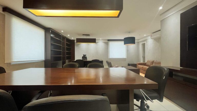 Sala Comercial para aluguel no Jardim Santa Ângela: Escrit rio