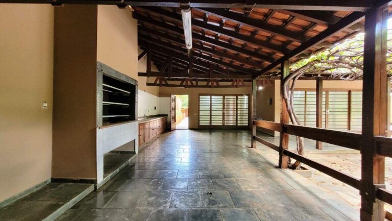 Casa à venda no Ribeirânia: Espa o gourmet