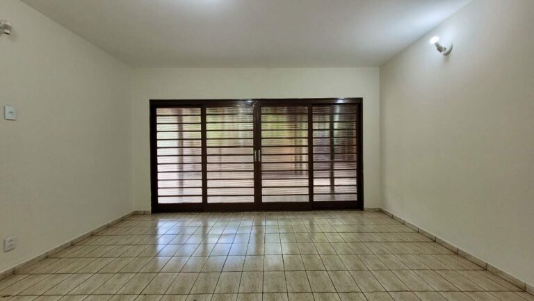 Casa à venda no Ribeirânia: Sala de TV