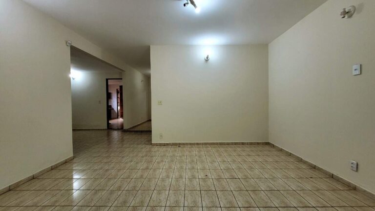 Casa à venda no Ribeirânia: Sala de TV