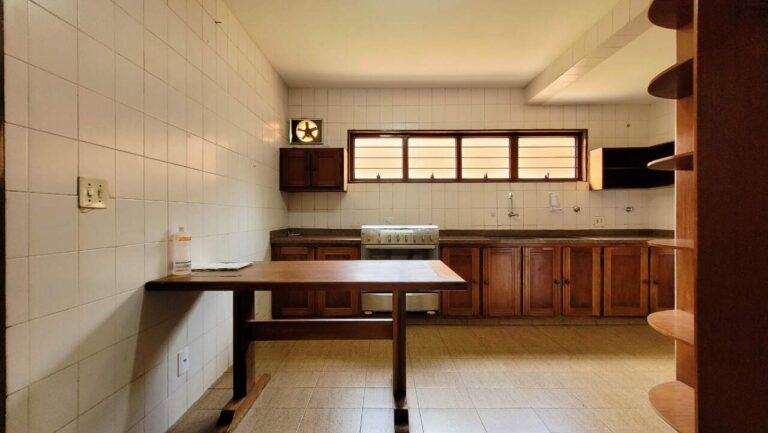 Casa à venda no Ribeirânia: Cozinha