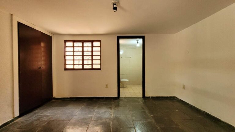Casa à venda no Ribeirânia: Su te externa