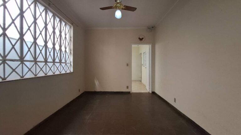 Casa Comercial para aluguel no Jardim São Luiz: