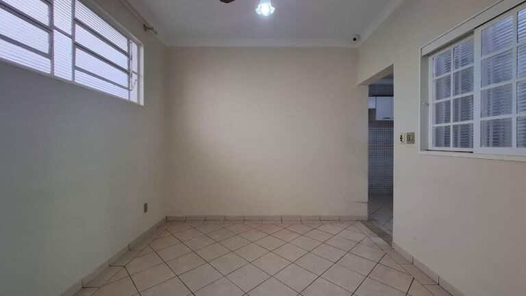 Casa Comercial à venda no Jardim São Luiz: