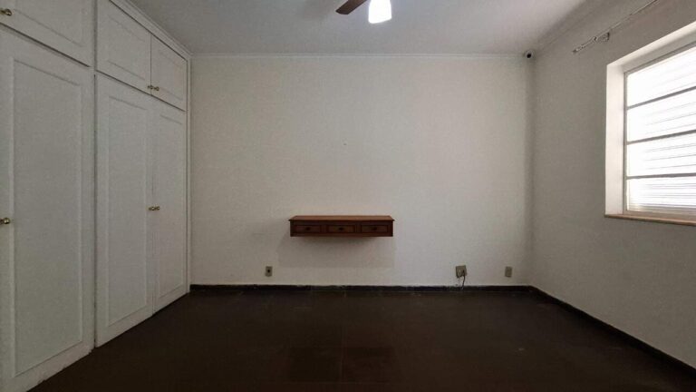 Casa Comercial para aluguel no Jardim São Luiz: