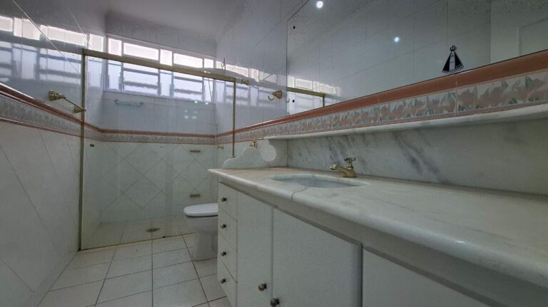 Casa Comercial para aluguel no Jardim São Luiz: