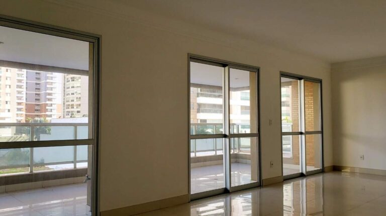 Apartamento à venda no Jardim Botânico: Living 3 Ambientes