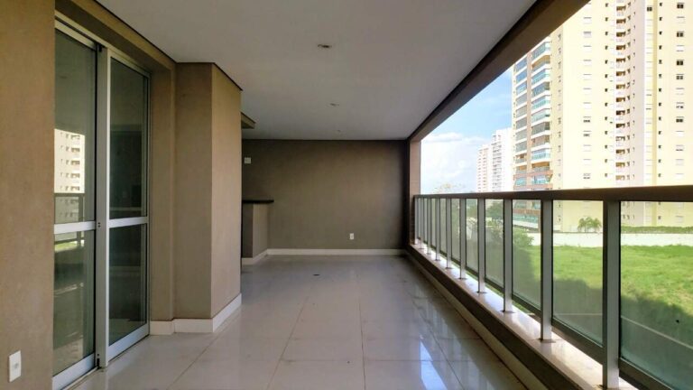 Apartamento à venda no Jardim Botânico: Sacada Gourmet