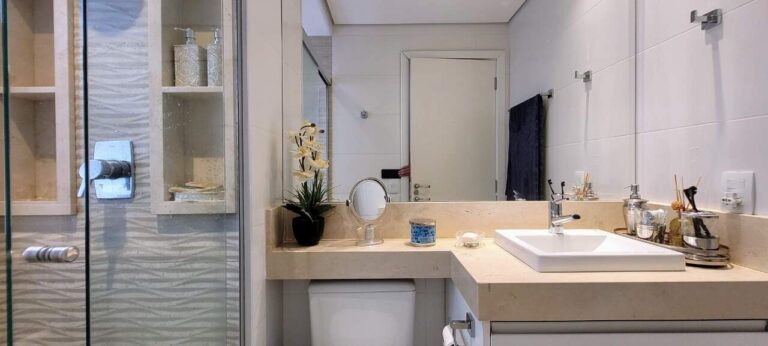 Apartamento à venda no Jardim Botânico: Banheiro su te 1