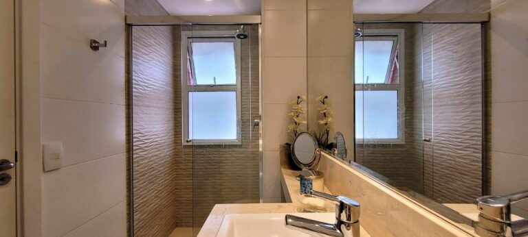 Apartamento à venda no Jardim Botânico: Banheiro su te 1