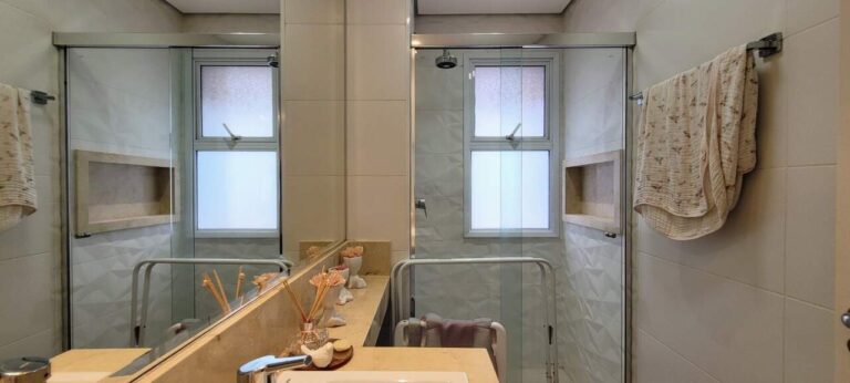 Apartamento à venda no Jardim Botânico: Banheiro su te 2