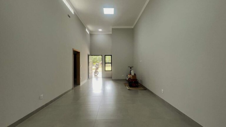 Casa em Condomínio à venda no Condomínio Villa Romana: Sala