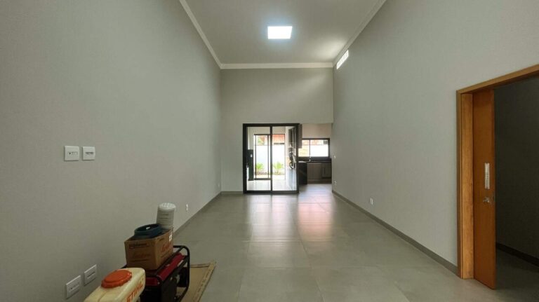 Casa em Condomínio à venda no Condomínio Villa Romana: Sala