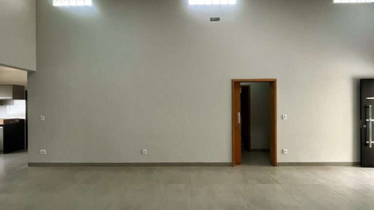 Casa em Condomínio à venda no Condomínio Villa Romana: Sala
