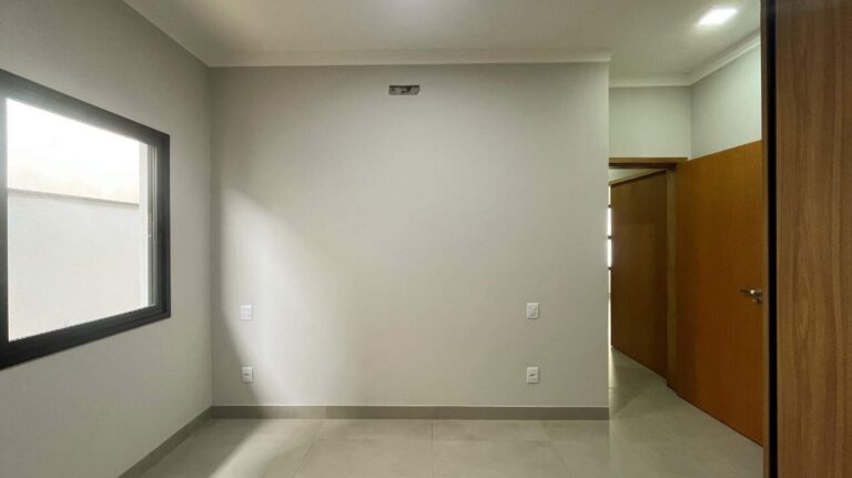 Casa em Condomínio à venda no Condomínio Villa Romana: Su te 1