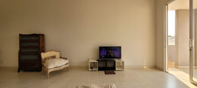 Casa à venda no City Ribeirão: Living