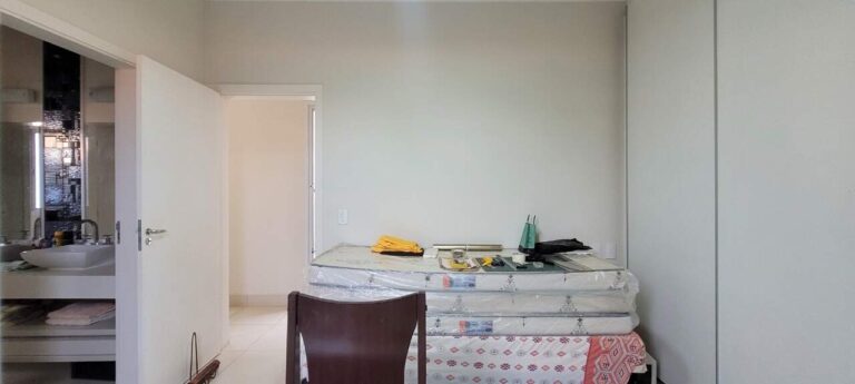 Casa à venda no City Ribeirão: Su te americana 1