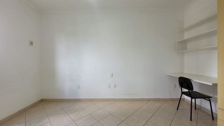 Apartamento para aluguel no Iguatemi: