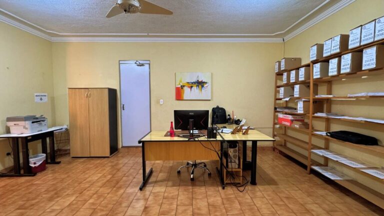 Casa Comercial para aluguel no Campos Elíseos: