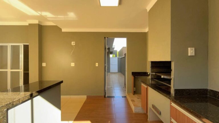 Casa em Condomínio para aluguel no Condomínio Pitangueiras: espa o gourmet