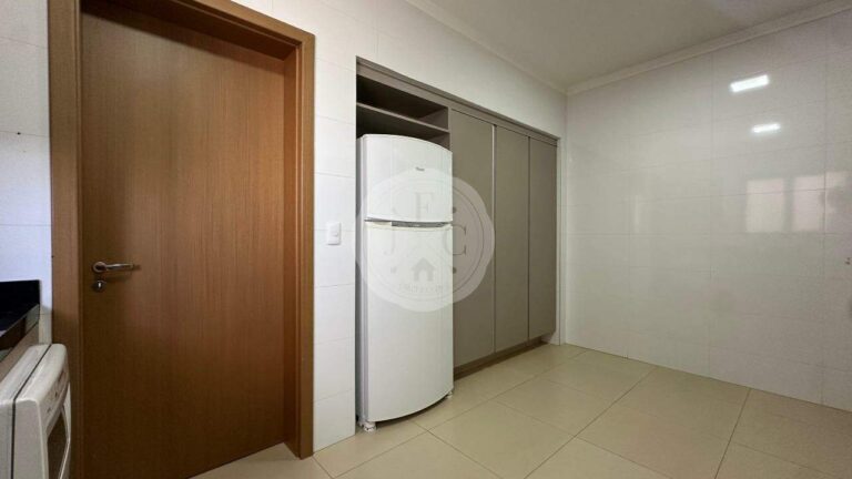 Apartamento à venda no Residencial Alto do Ipê: