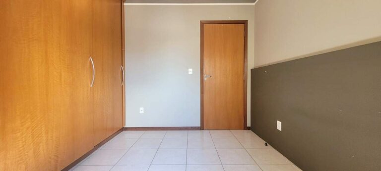 Apartamento para aluguel no Santa Cruz do José Jacques: dormit rio 3
