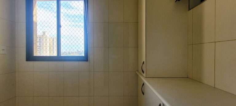 Apartamento para aluguel no Santa Cruz do José Jacques: rea de servi o