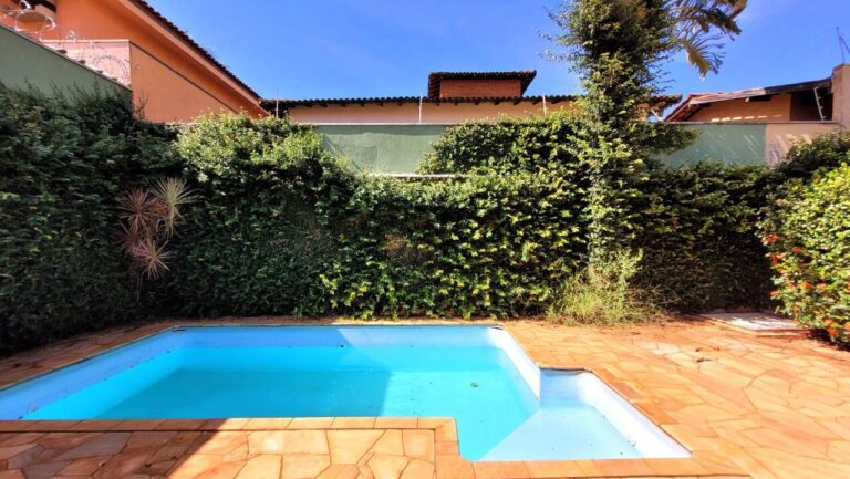 Casa Comercial à venda no Alto da Boa Vista: piscina