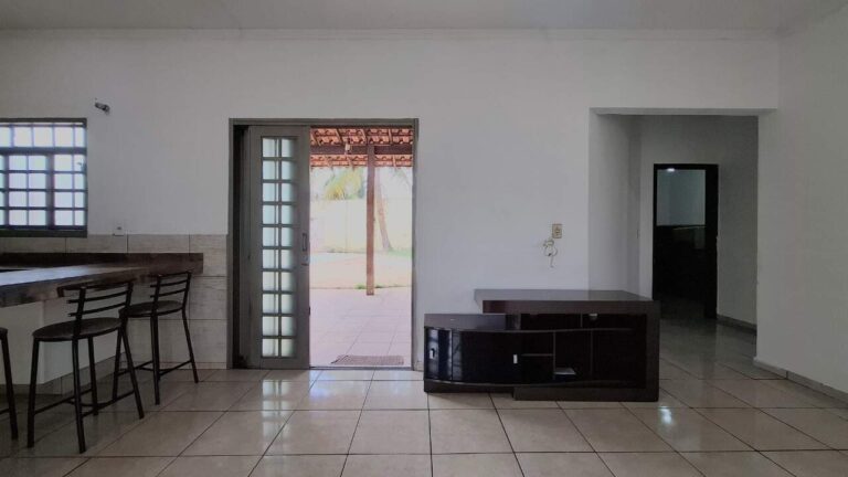 Casa para aluguel no City Ribeirão: