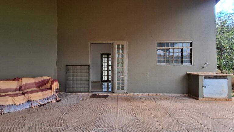 Casa para aluguel no City Ribeirão: