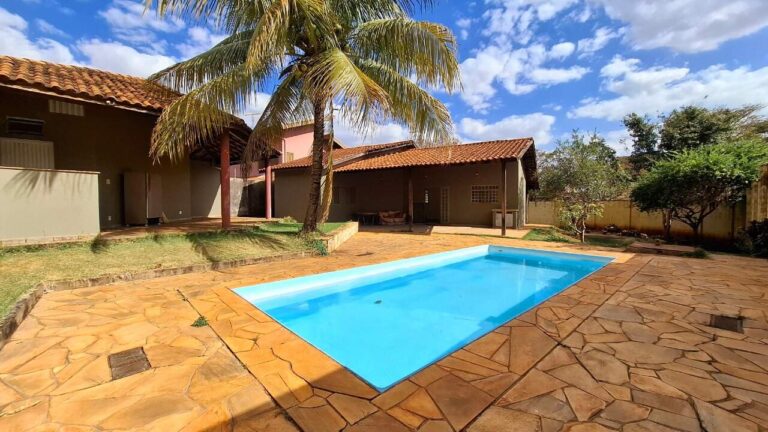 Casa para aluguel no City Ribeirão: