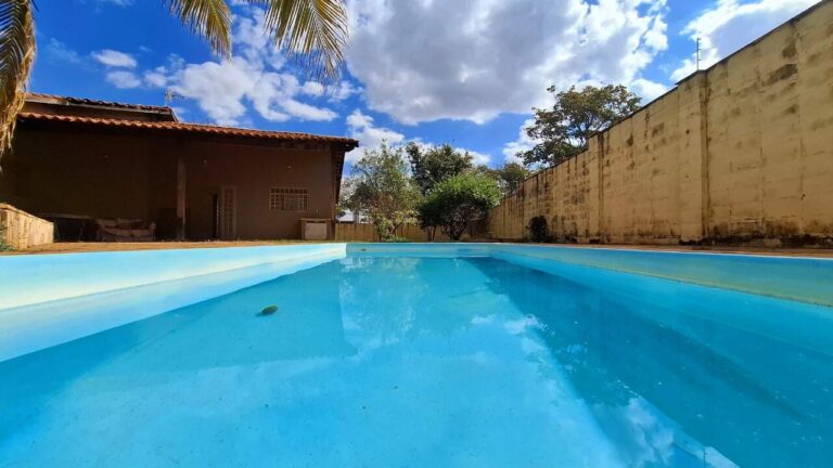 Casa para aluguel no City Ribeirão: