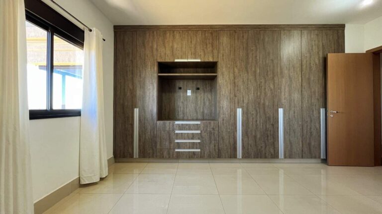 Apartamento para aluguel no Residencial Alto do Ipê: Su te 1