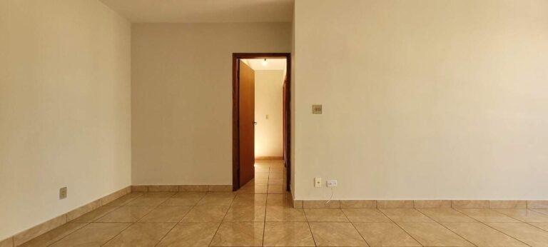 Apartamento à venda no Jardim Irajá: sala