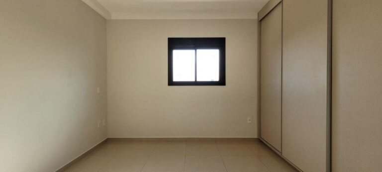 Apartamento para aluguel no Quinta da Primavera: Su te